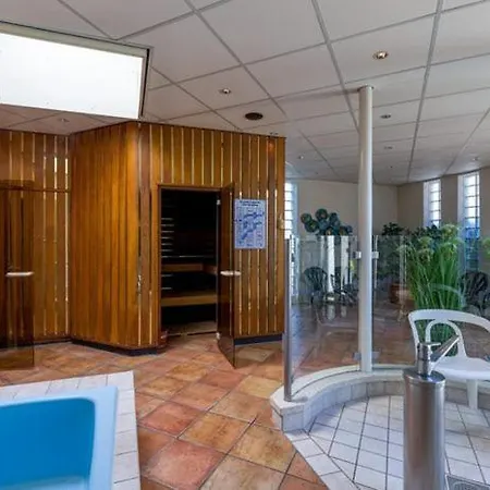 Casa Nautica 180 *